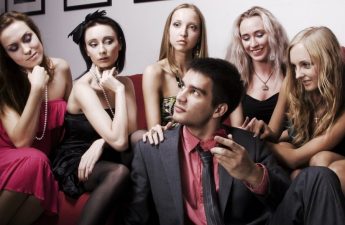 dating daan uskonnollisia käytäntöjä